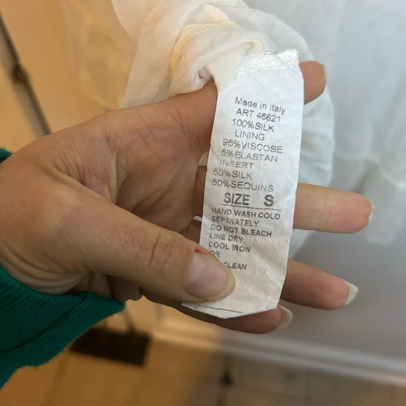 Lola Made In Italy White Silk Sequin Cold Shoulder Blouse - Picture 4 of 5